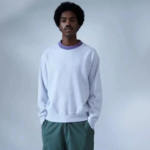 NWT Urban Outfitters Crewneck Sweatshirt Gray Size Small